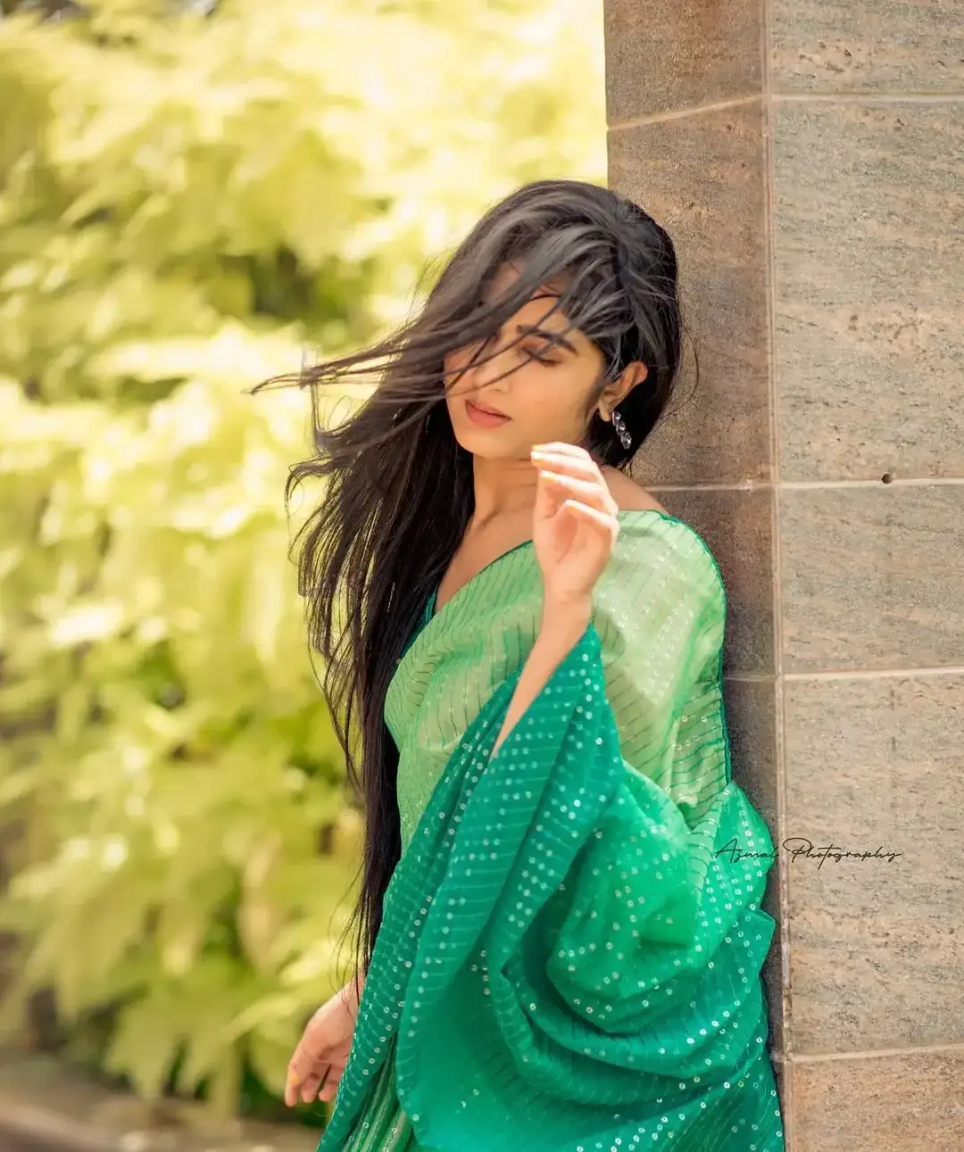 INDIAN TV ACTRESS KRISHNA PRIYA NAIR IMAGES IN GREEN SAREE 3